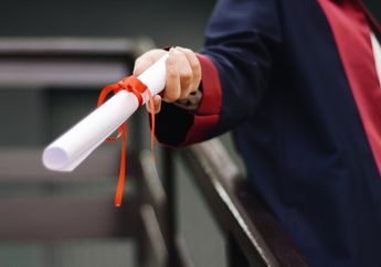 Calon Mahasiswa Harus Tahu, Inilah Perbedaan Gelar S1 dan S2