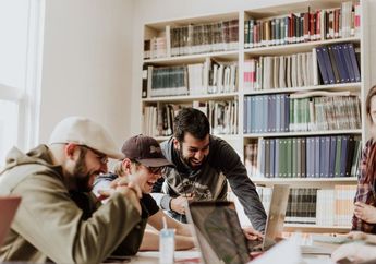 Kenalan dengan 3 Jenis Kepribadian: Introvert, Ekstrovert, Ambivert
