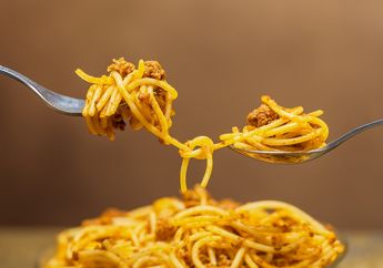 Bentuknya Mirip, Ini 6 Perbedaan Antara Mi dan Spaghetti