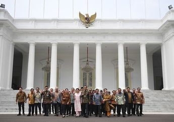 Jawab Soal Kedudukan dan Peran Pemerintah Pusat dalam Penerapan Otonomi Daerah