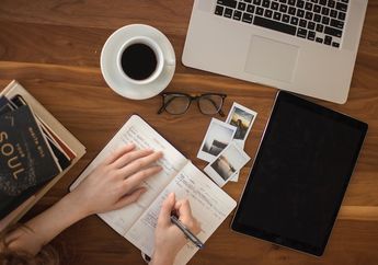 Adverbial Clause: Rumus, Jenis-Jenis, dan Contohnya