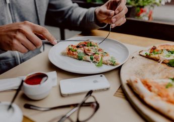 Berapa Jeda Waktu Ideal antara Makan dan Tidur? Ini Penjelasannya