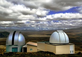 Jawab Soal Teks 'Berkunjung ke Observatorium Bosscha', Kelas 6 Tema 9