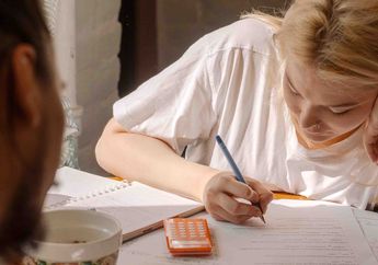Kumpulan Soal dan Jawaban Penggunaan Kata Their, There,  dan They’re