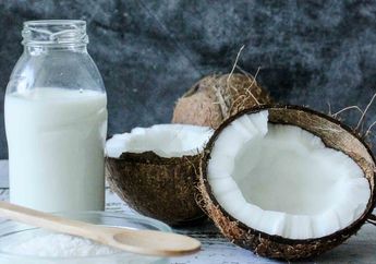5 Tips dan Trik Mengolah Santan agar Tidak Pecah