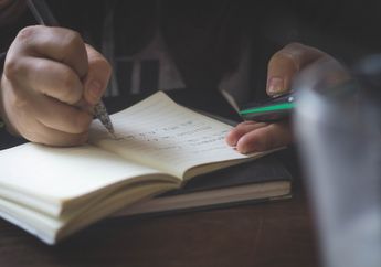 Kumpulan Soal dan Jawaban Bahasa Inggris Materi Future Perfect Continuous