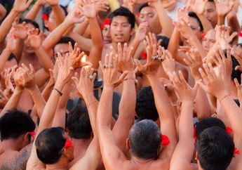 Tari Kecak: Pola Lantai dan Maknanya, Materi Kelas 5 SD Tema 9
