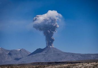 5 Tanda Gunung Api akan Meletus dan Cara Melindungi Diri