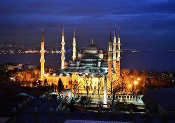Mengenal Sejarah Masjid Biru, Salah Satu Masjid Termegah di Turki
