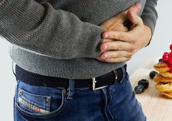 5 Langkah Pertolongan Pertama yang Harus Dilakukaan saat Keracunan Makanan