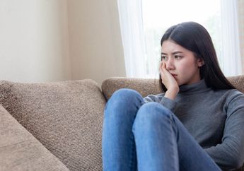 Sering Dialami Mahasiswa Baru, Apa yang Dimaksud dengan Homesick?