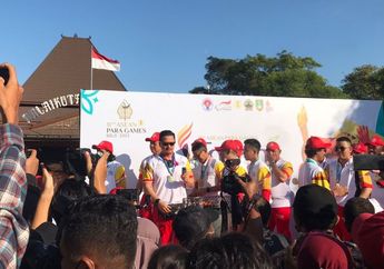 Datangkan Langsung Api Abadi Mrapen, Begini Keseruan Pawai Obor ASEAN PARA GAMES 2022 di Solo