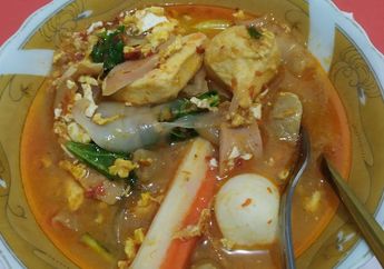 Tengah Malam Ingin Makan Seblak? Ini Resep Seblak yang Enak tapi Gampang Dibuat