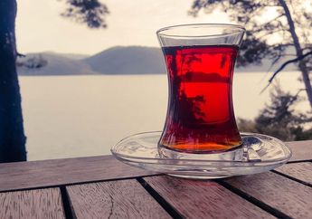 5 Bahaya Terlalu Banyak Minum Teh, Minum Sesuai Batas Aman untuk Dapatkan Manfaatnya