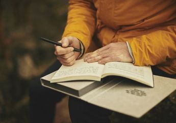 Jawab Soal Membandingkan Informasi Lisan Teks 'Jelajah Wae Rebo' dan 'Jelajah Rasa di Lampung', Buku Kurikulum Merdeka Bahasa Indonesia Kelas VII