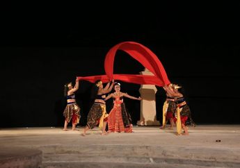 10 Fungsi Pola Lantai dalam Seni Tari Tradisional serta Jenisnya
