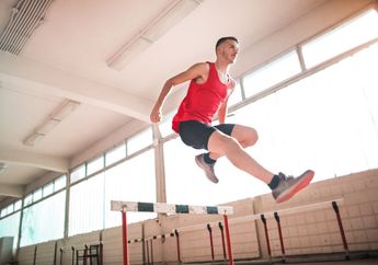 Cari Jawaban Kelas 4 SD Tema 3, Perbedaan Loncat dan Lompat dalam Atletik