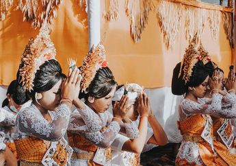 Apa Saja Nama Pakaian Adat di Indonesia?