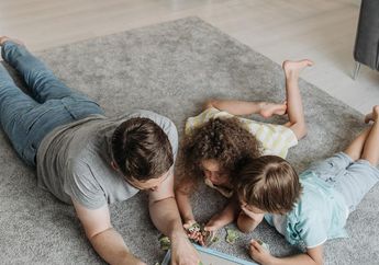 Tak Hanya sebagai Dekorasi atau Alas, Ini 6 Manfaat Penggunaan Karpet di Rumah