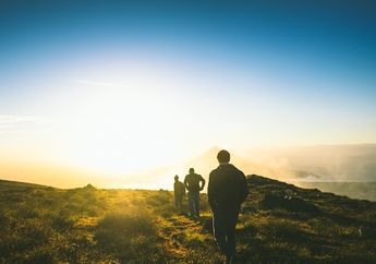 13 Contoh Interaksi Sosial dengan Alam