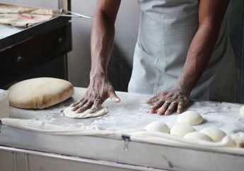 Apa yang Perlu Ditambahkan agar Adonan Roti Mengembang?