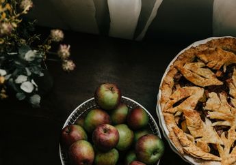 Jawab Soal Bahasa Inggris Kelas IX Chapter 4, Conjunction 'Novel Apple Pudding'