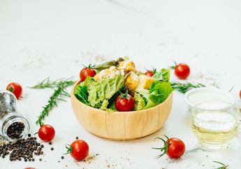 Sangat Populer di Dunia, dari Mana Asal Caesar Salad?