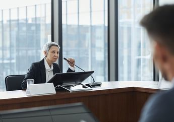 Mengapa Debat Digolongkan sebagai Teks Eksposisi?
