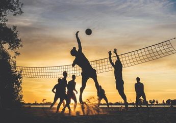 Gerak Dasar Passing Atas pada Permainan Bola Voli