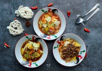 Jawab Soal Bahasa Inggris Buku Kurikulum Merdeka Kelas VII Chapter 2, My Mom Loves Rujak
