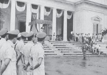 Latar Belakang dan Dampak Dekrit Presiden pada Masa Demokrasi Terpimpin