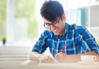 Jawab Soal Bahasa Indonesia Tabel 5.9 Isi Kata Kerja Material Teks Biografi Mohammad Hatta,  Kelas X Kurikulum Merdeka, Bab 5