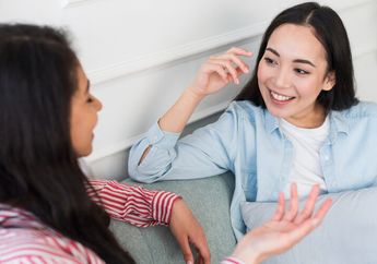 Ingin Menguasai Bahasa Isyarat? 5 Tips Belajar Bahasa Isyarat Ini Bisa Dicoba