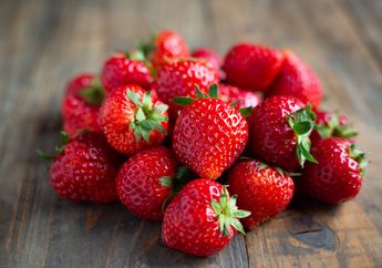 Kenapa Buah Stroberi Berwarna Merah?