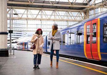 Bagian-Bagian Stasiun Kereta Api dalam Bahasa Inggris