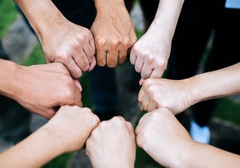 6 Nilai Penting yang Diwarisi oleh Generasi Muda dalam Sejarah Perjuangan Bangsa dan Peran Daerah