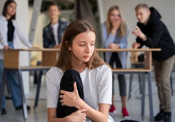 Bagaimana Cara Mengikis Stereotip, Diskriminasi, dan Bullying yang Terjadi di Masyarakat? PPKn Kelas XI Kurikulum Merdeka