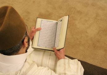 Benarkah Al-Qur'an Turun di Malam Lailatul Qadar?