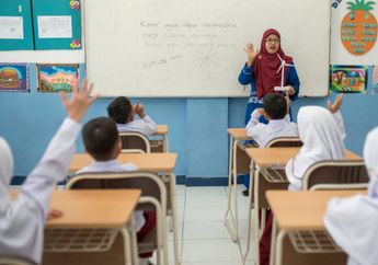 Contoh Percakapan Bahasa Jawa dengan Teman tentang Tugas Sekolah