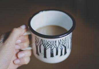 Bolehkah Anak-anak Mengonsumsi Kopi?