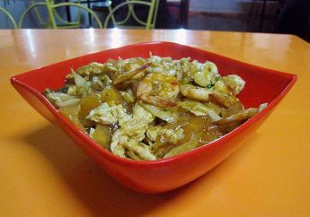 Seblak, Jajanan Pedas Gurih Khas Bandung