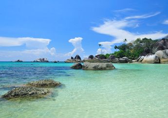 Pantai Parai Tenggiri di Bangka Belitung