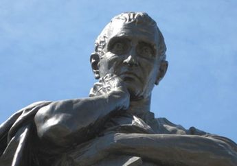 Siapa Penulis Mitologi Yunani?