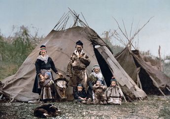 Mengenal Suku Sami dan Rumah Tradisional Lavvu