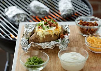 Jenis Makanan yang Sebaiknya Tidak Dibungkus Aluminium Foil