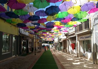 Festival Payung Agitagueda di Portugal