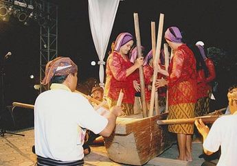 Rantok, Alat Penumbuk Padi yang Menjadi Pertunjukan Seni