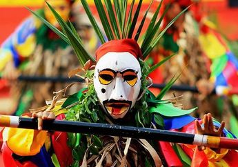 Dari Karnaval Sampai Atraksi Gajah, Inilah Festival Krakatau di Lampung