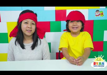 5 YouTubers Cilik yang Suka Review Mainan