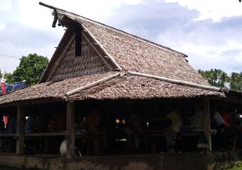 Yuk, Mampir ke Rumah Adat Sasadu di Halmahera Barat!